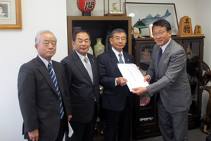 三原衆議院議員へ税制改正要望書提出