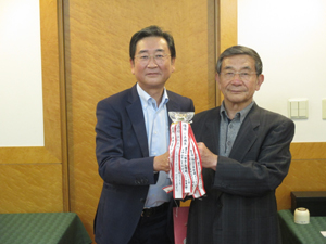 優勝おめでとう御座います