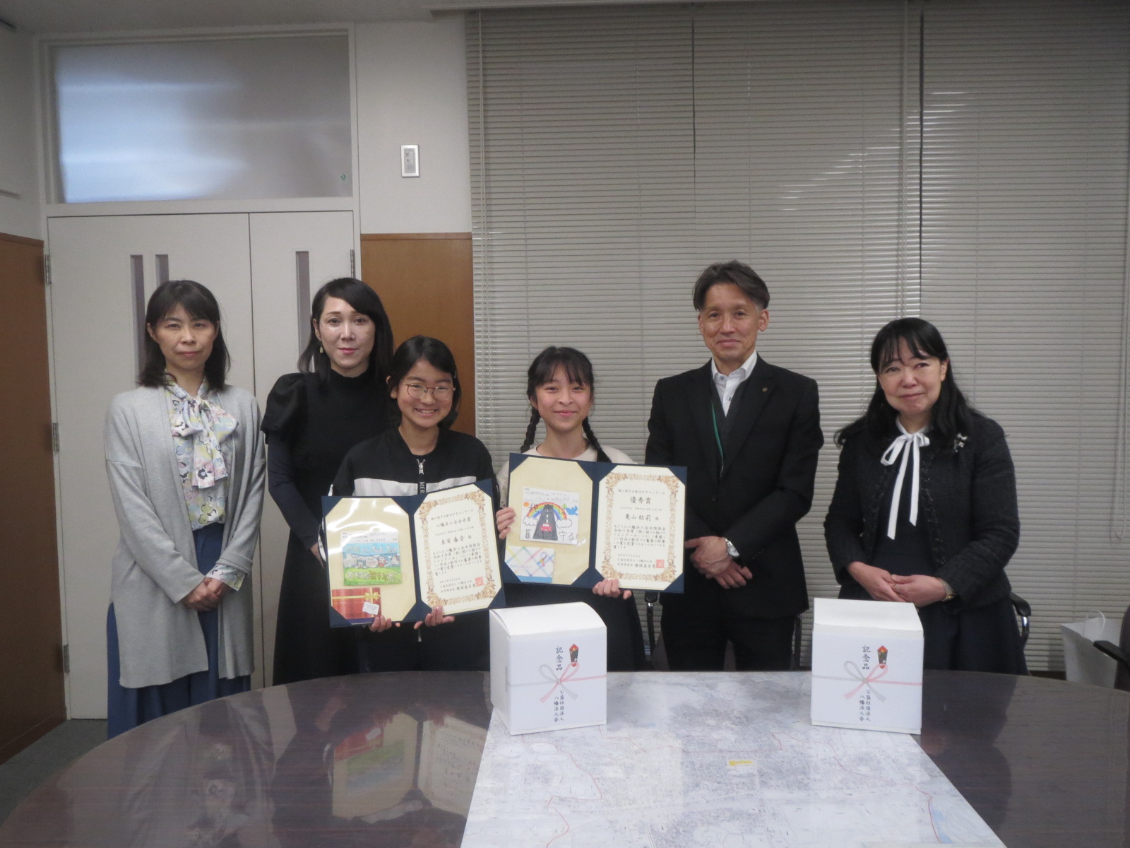 黒崎小学校３月３日